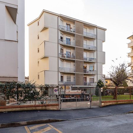 Pisa Quiet And Bright Flats With Balconyアパートメント エクステリア 写真
